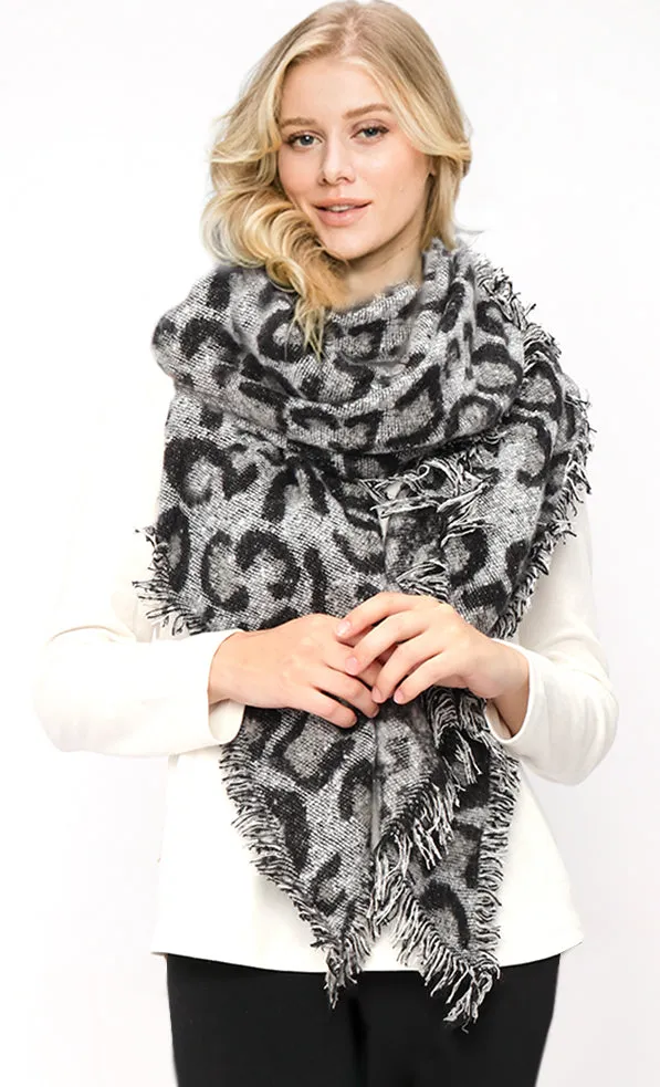 EAS9539 Leopard Bias Cut Scarf Shawl