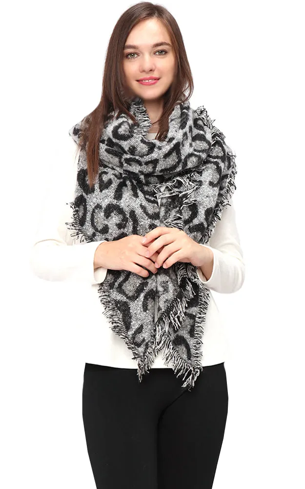 EAS9539 Leopard Bias Cut Scarf Shawl