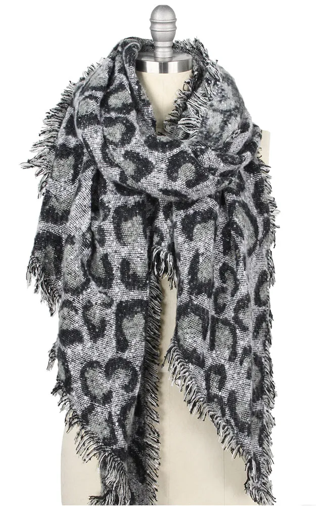 EAS9539 Leopard Bias Cut Scarf Shawl