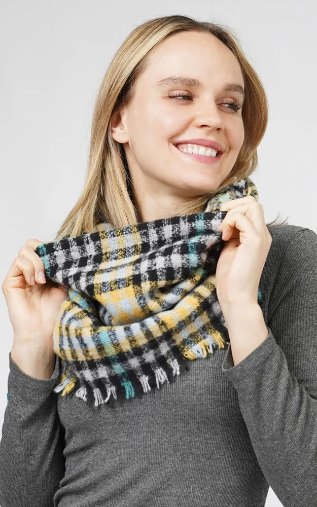 ESC10684 PLAID INFINITY SCARF