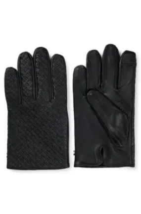 Monogrammed gloves in leather with touchscreen-friendly fingertips