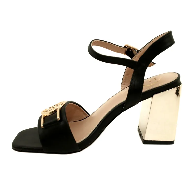 Sandals On Gold Pillar Filippo DS4502 BK black